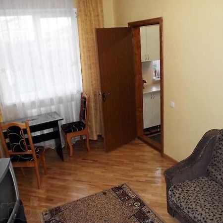 Двохповерховий Будинок З Двома Апартаментами Truskavets Exterior photo